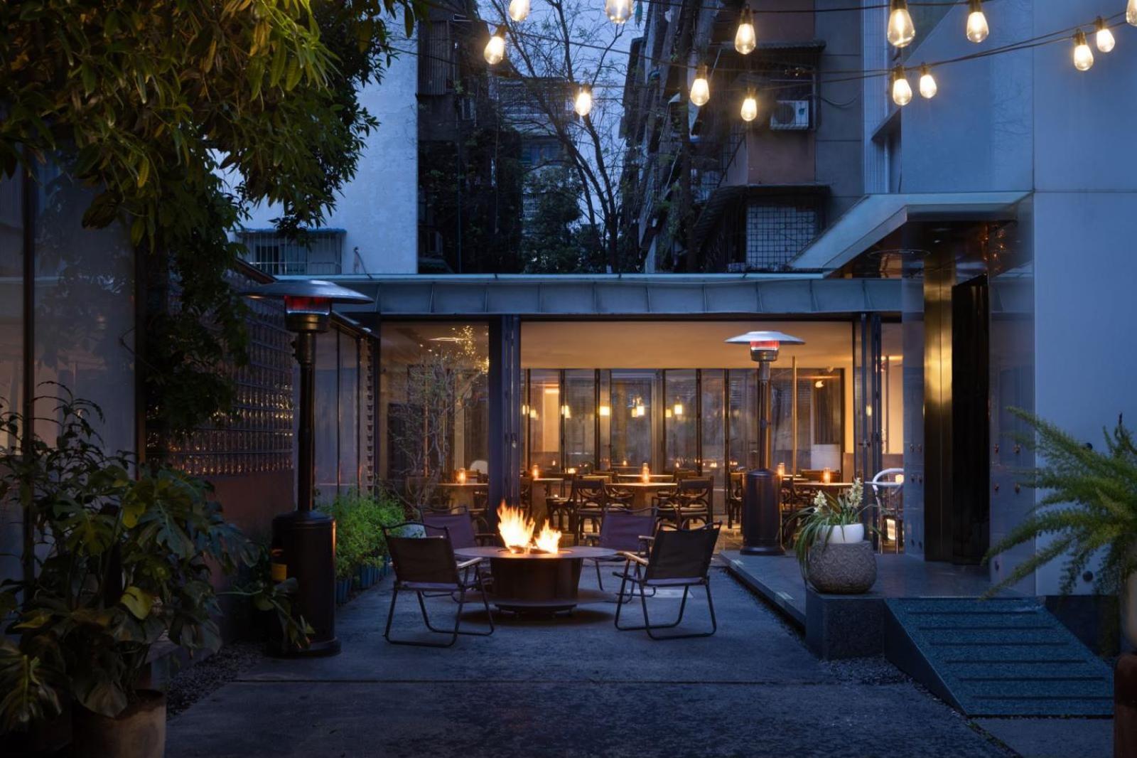 Wezo Hotel Kuanzhai Alley Chengdu-Breakfast Till 12Noon-Lv City Guide Recommended Hotel Εξωτερικό φωτογραφία